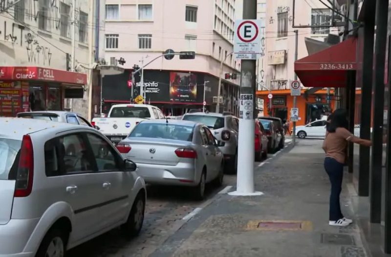 Campinas aplica, em média, quase 100 multas por dia por uso irregular da Zona Azul