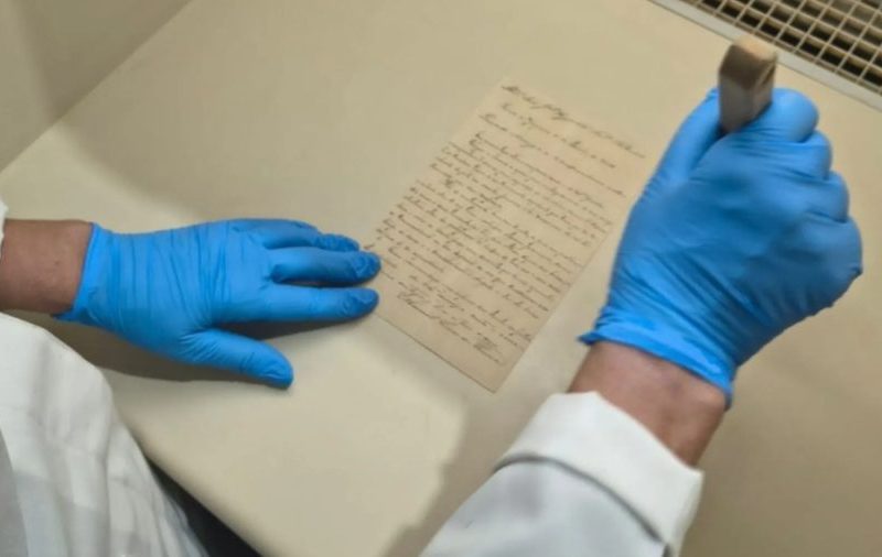 Carta escrita há mais de 150 anos e milhares de documentos de militar da Guerra do Paraguai são doados a museu do RS