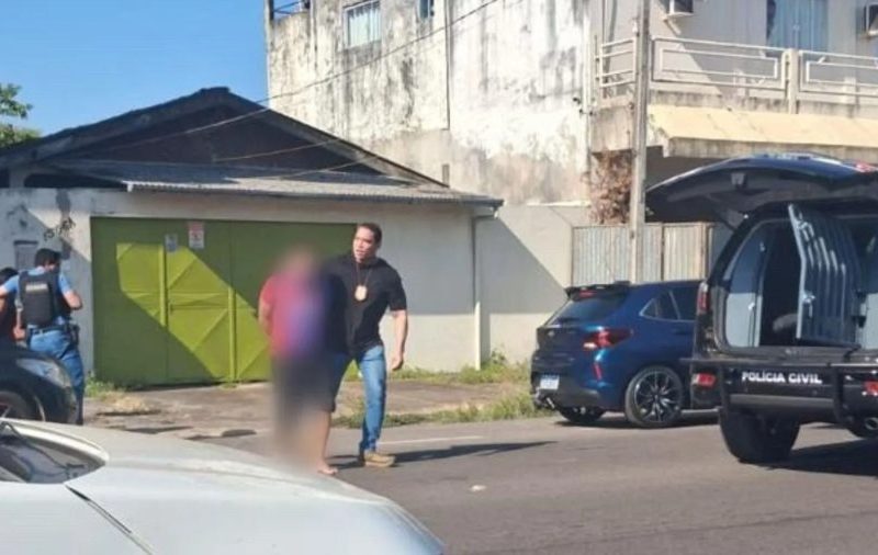 Chefe de facção e ‘braço direito’ são presos ao vistoriar pontos de tráfico em Macapá; VÍDEO