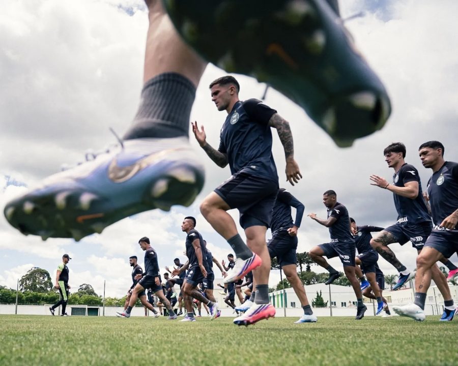 Coritiba tenta aproveitar seca de Grêmio e Vitória como visitantes para zerar risco de rebaixamento