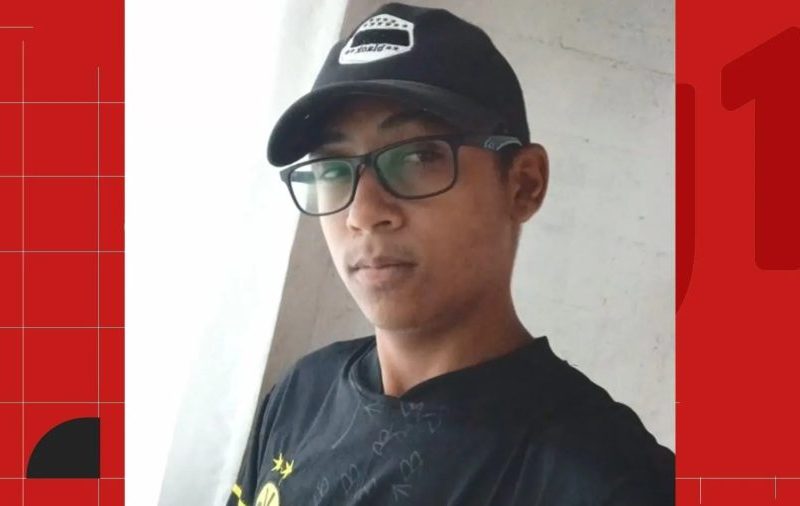 Criminosos atiram mais de 40 vezes e matam ajudante de pedreiro na Serra; pai diz que filho estava ‘se consertando’