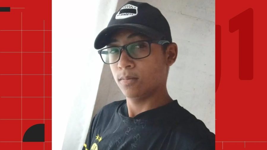 Criminosos atiram mais de 40 vezes e matam ajudante de pedreiro na Serra; pai diz que filho estava 'se consertando'