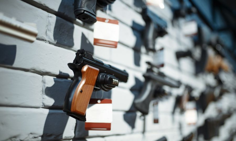 Esquema de cursos falsos para sargentos facilitava compra de armas