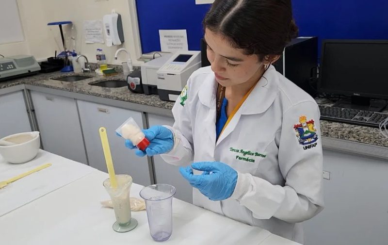 Da sabedoria popular ao laboratório: Unifap transforma saberes ancestrais em remédios amazônicos usados no SUS