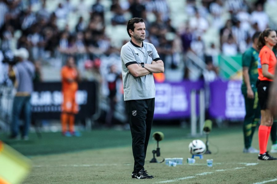 Daniel Paulista faz autocrítica após derrota para o Goiás e lamenta atuação do Ceará
