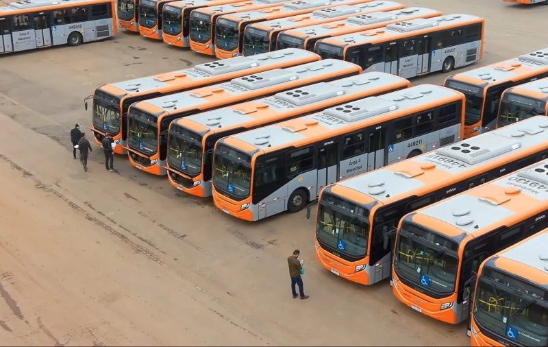 Justiça bloqueia 90 ônibus da Marechal no DF