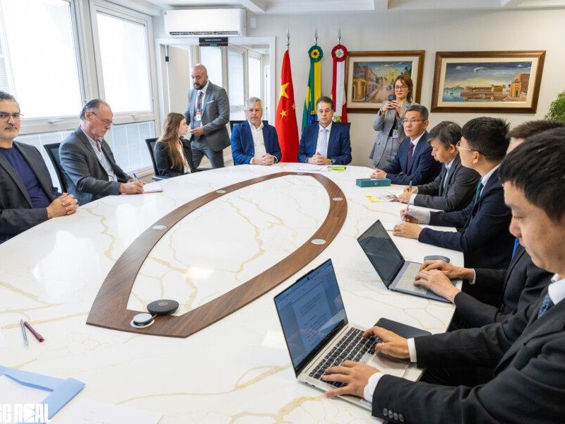 Delegação chinesa debate ampliação da cooperação com SC e possível instalação de unidade do Instituto Confúcio