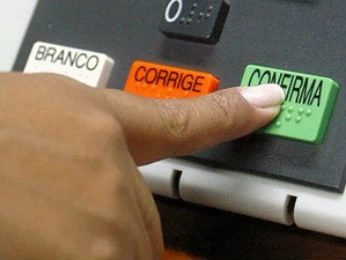 Eleições no DF: 2º turno tem queda na abstenção e nulos