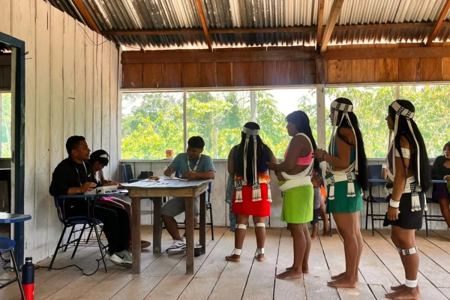 Eleitores indígenas do Vale do Javari reclamam de falta de assistência durante votação, no AM