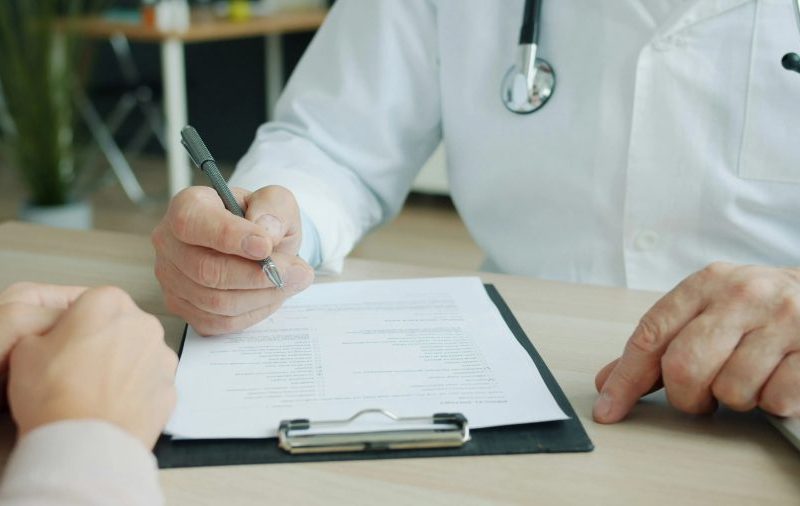 Médicos no ES ganham aula gratuita sobre finanças e carreira