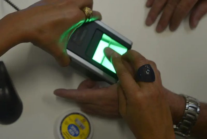 INSS alerta para golpes que usam informação falsa sobre biometria