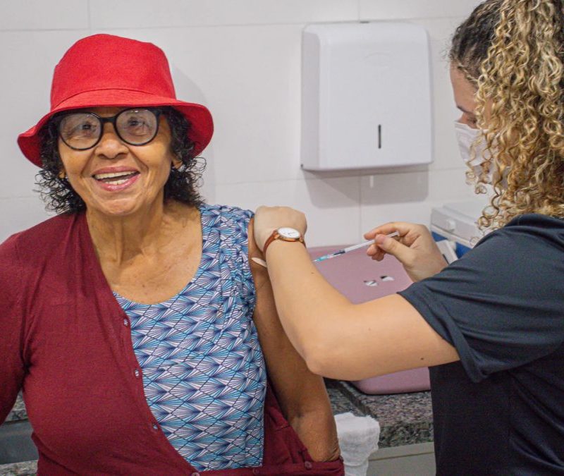 Dia Nacional da Vacinação em Rio Branco aplica 1.745 doses de vacinas