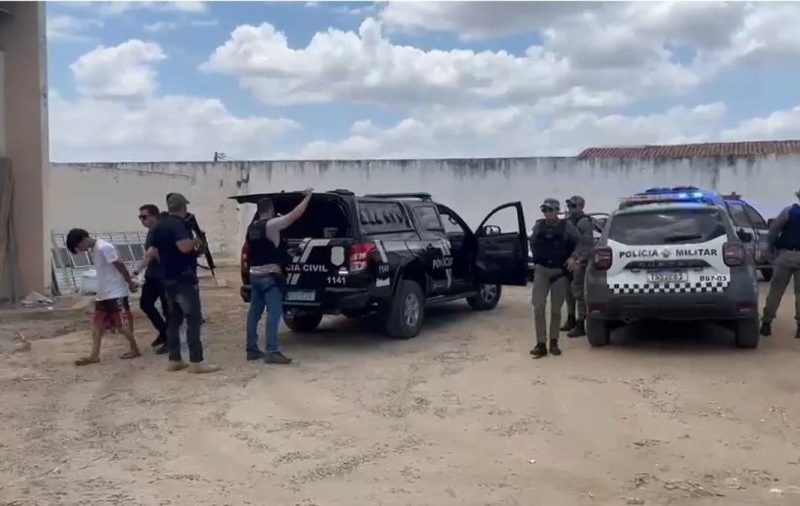 Mulher e filho de 6 anos são resgatados de cárcere privado no RN