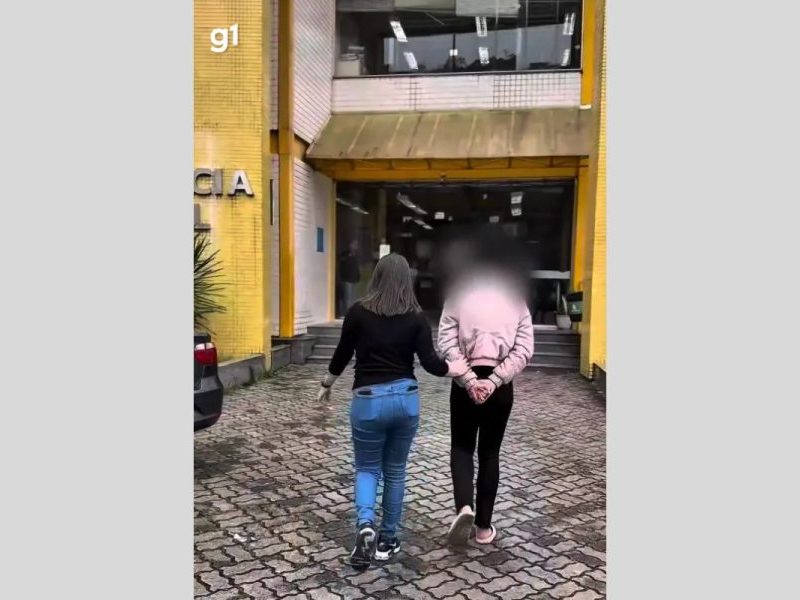 Mulher investigada por estelionato é alvo de prisão e busca em Teresópolis