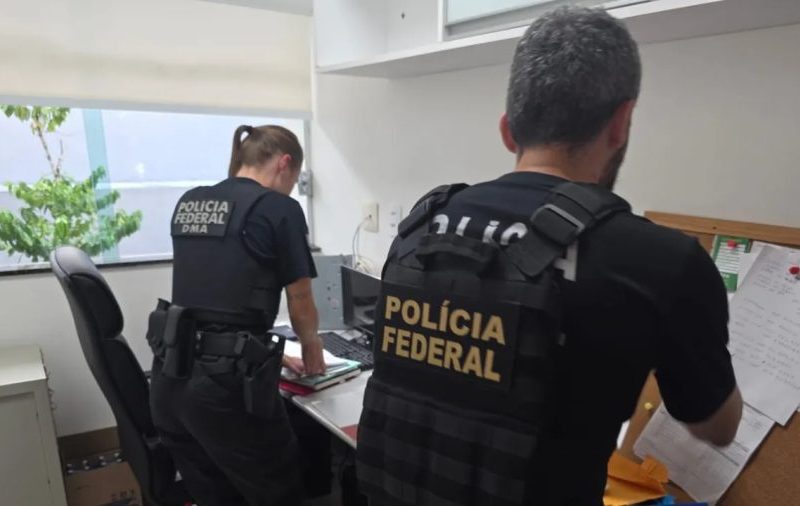 PF combate logística do garimpo ilegal no AM com bloqueio