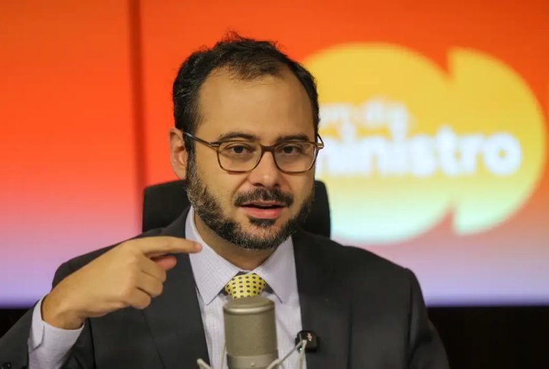 Perdão das dívidas de MEIs é medida fiscal “necessária”, diz ministro