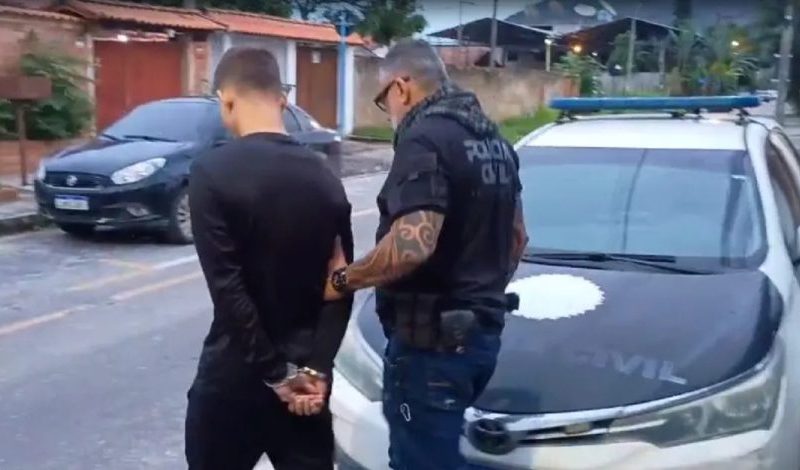 Personal trainer suspeito de pressionar adolescente a se encontrar com 10 homens é preso em operação contra exploração sexual em Maricá