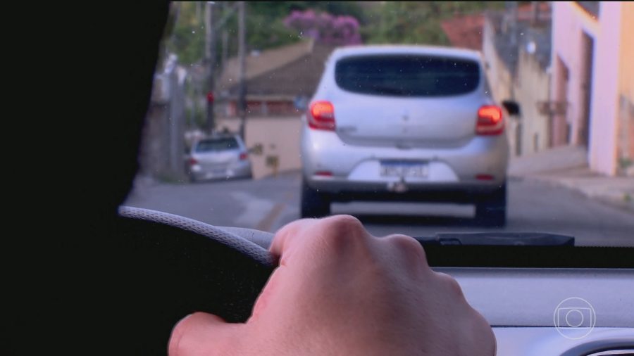 Quadrilha é desmantelada por polícia ao usar aplicativos de transporte para assaltos