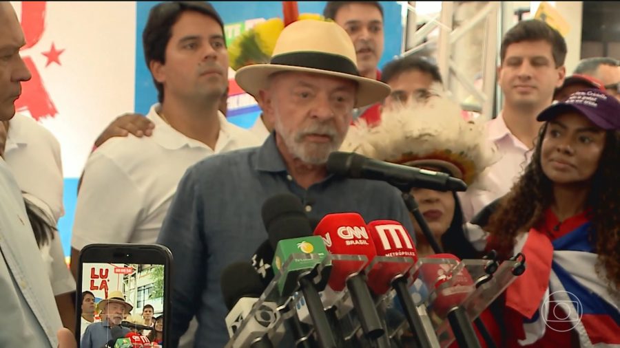 Presidente Lula, candidato à reeleição pelo PT, visita 3 cidades no Nordeste do Brasil