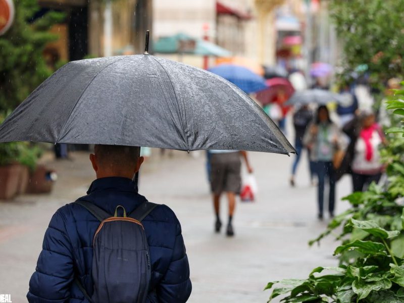 Próximos três meses terão chuvas frequentes e temperaturas mais altas em Santa Catarina