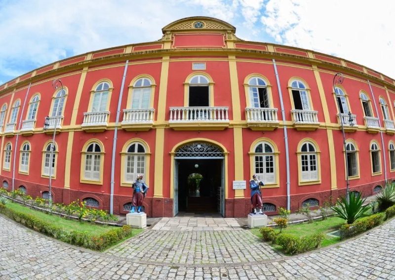 Teatro Amazonas, museus e centros culturais têm horários alterados durante feriado prolongado; veja horários