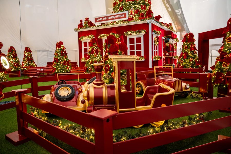 Temporada de Natal nos shoppings do Grande Recife tem brinquedos, espetáculos e passeio ciclístico com Papai Noel; veja atrações