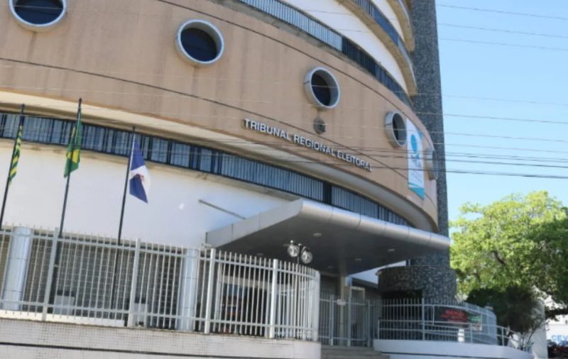 TRE-PI recebe pedido de extensão do horário de votação em Teresina